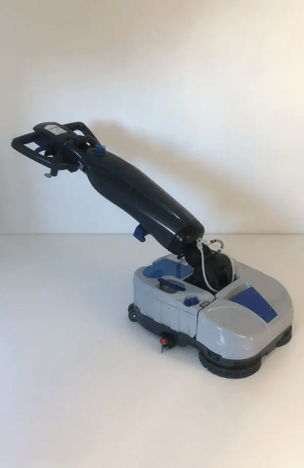 Lindhaus Flexy Battery-Powered Floor Scrubber LW44