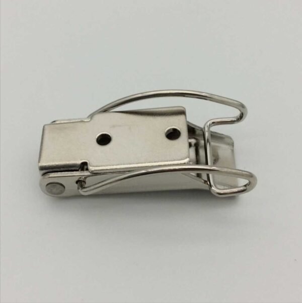 35. Cleanmax CMBP-6.2 - Latch (Washers and rivets not included) A352-3300