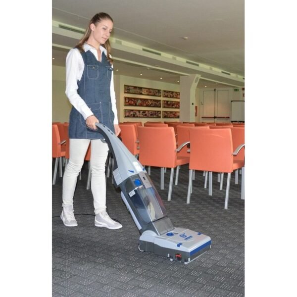 lindhaus_LW30_carpet.jpg Lindhaus LW30 Scrubber