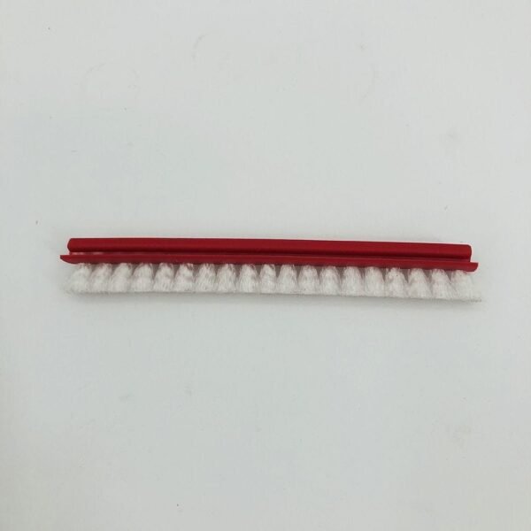 09. Long Brush Strip Nylon  B475-0400B