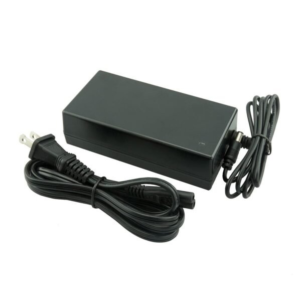 21. Charger  C223-2000B